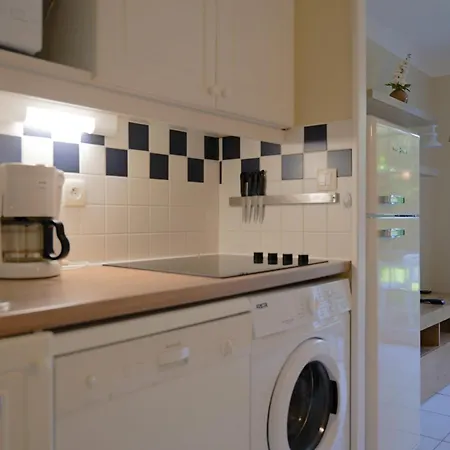 Prázdninový dům Maison Dans Village Avec Piscine Commune - Port Bourgenay - 4 Personnes *