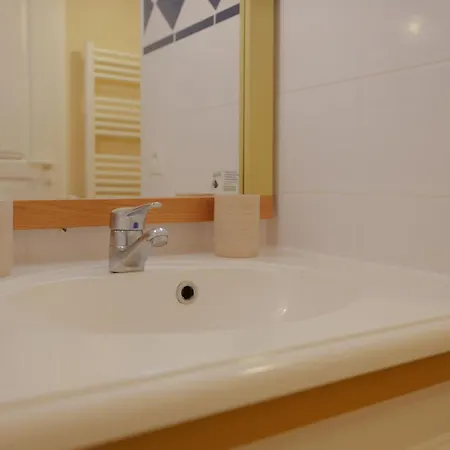 Maison Dans Village Avec Piscine Commune - Port Bourgenay - 4 Personnes Nyaraló Talmont-Saint-Hilaire